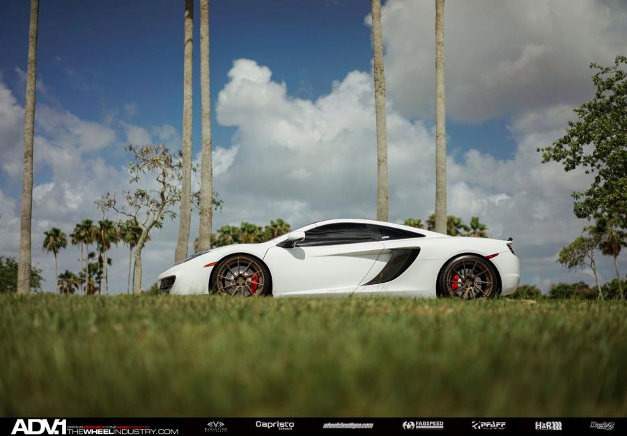  McLaren MP4-12C on ADV.1 Wheels (ADV10RMV2CS) 2015 года  (фото 20 из 24)